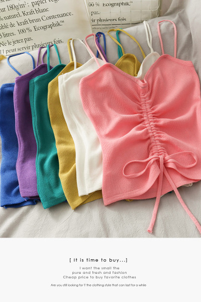 Дамски потник с тънки презрамки и набрана предна част 