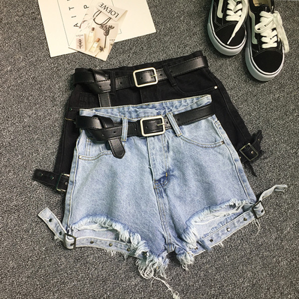 Дамски къси дънки с висока талия и разкъсани мотиви 