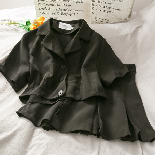 Дамски комплект от пола с висока талия и риза с класическа яка 