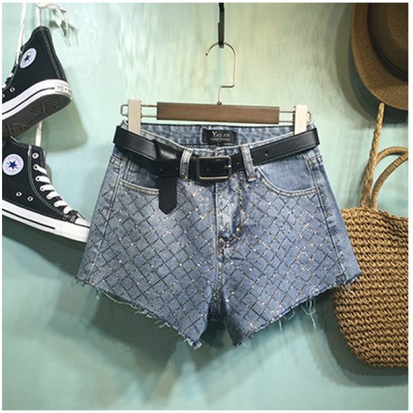 Дамски модерни къси дънки с лъскав ефект 