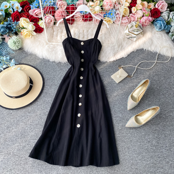 Актуална дамска рокля със средна дължина и копчета