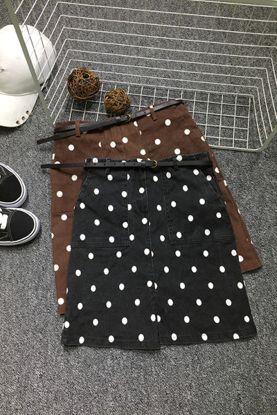 Дамска модерна пола на точки  с висока талия 