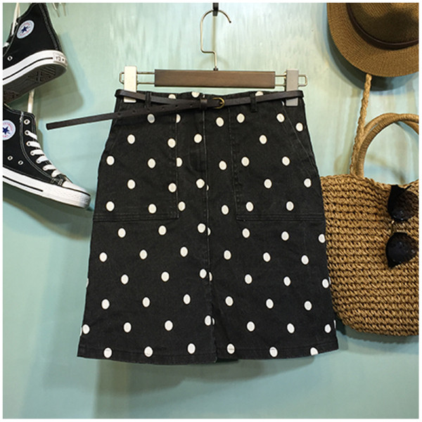 Дамска модерна пола на точки  с висока талия 