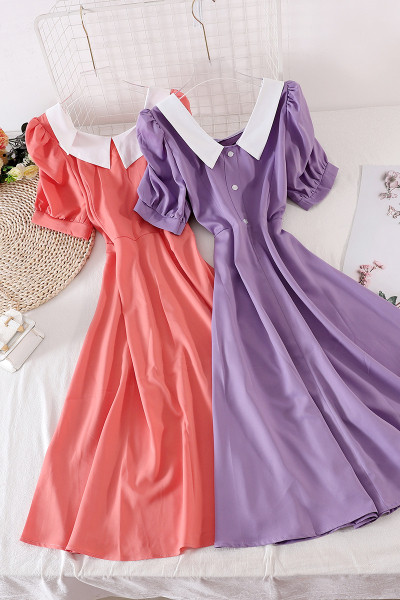 Дълга ретро рокля с къс ръкав и яка 