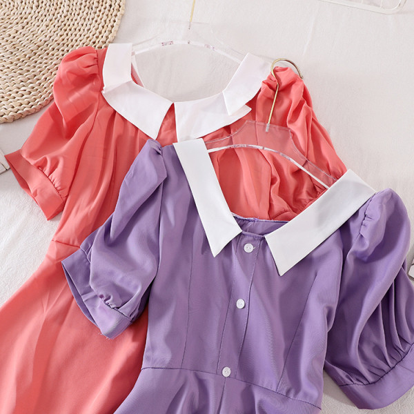 Дълга ретро рокля с къс ръкав и яка 