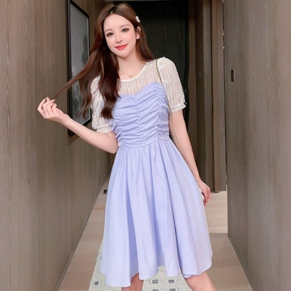 Разкроена дамска лилава рокля с 3/4 ръкав 