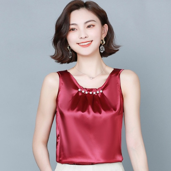 Модерен дамски потник с перли и обло деколте