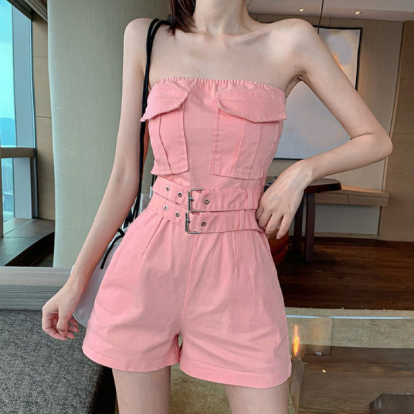 Kaasaegne naiste kombinesoon ilma rihmadeta