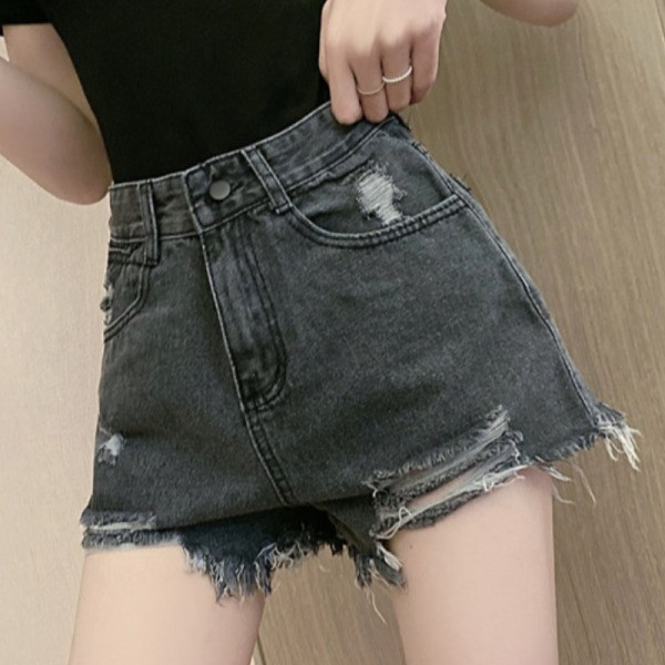 Pantaloni scurți de damă din denim cu motive rupte și talie înaltă