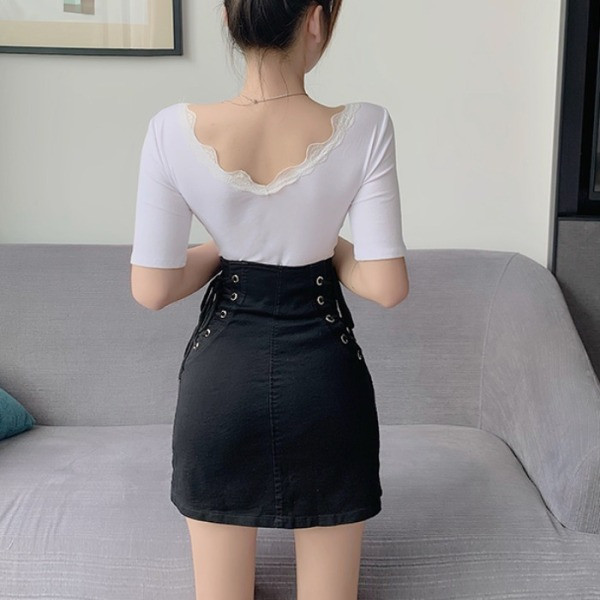 Lühike naiste retroseelik luku ja lipsudega