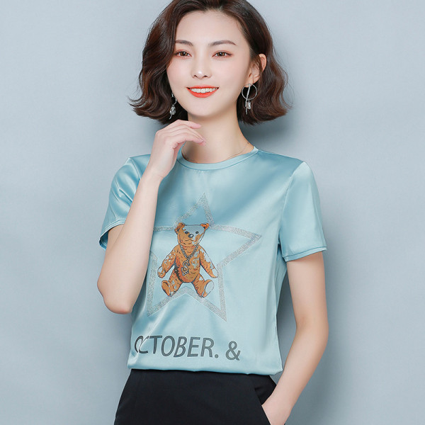 Tricou de dama model nou cu decolteu oval si aplicatie