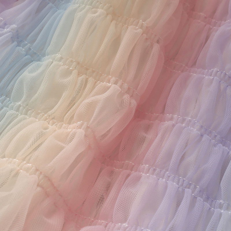 Mitmevärviline allakäivate varrukatega naiste tüllpluus