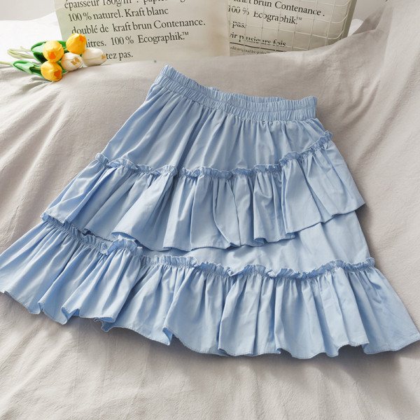 Ikdienas sieviešu komplekts ar svārkiem ar augstu jostasvietu un blūzi ar īsām piedurknēm