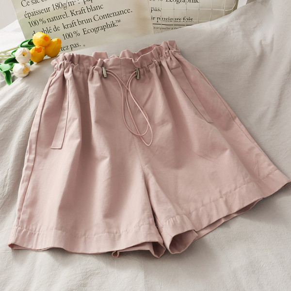 Sieviešu šorti ar elastīgu jostasvietu