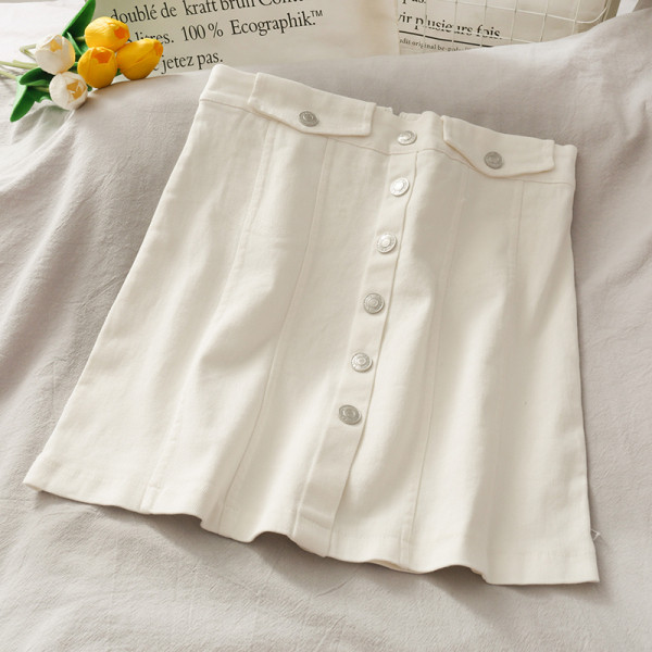 Moderni sieviešu īsi svārki ar augstu vidukli un pogām