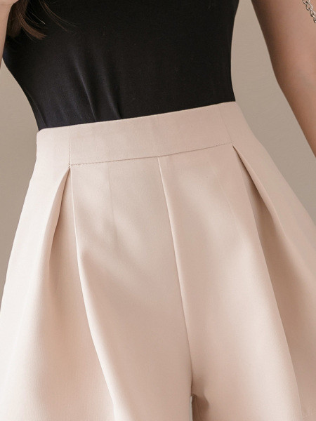 Női A-vonalú rövidnadrág, magas derékkal