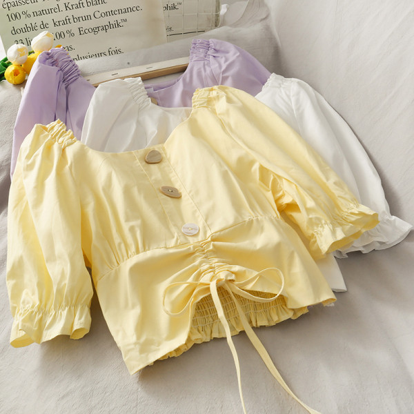 Ikdienas sieviešu blūze ar saitēm un pogām