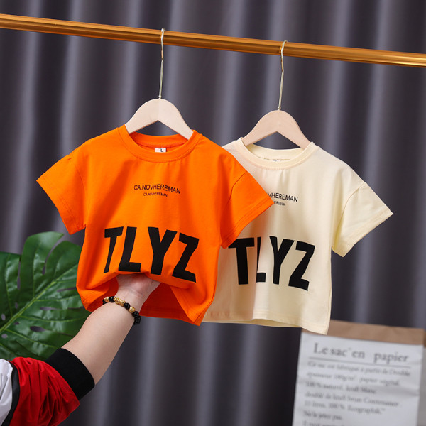 Tricou casual pentru copii pentru baieti cu inscriptie si decolteu oval