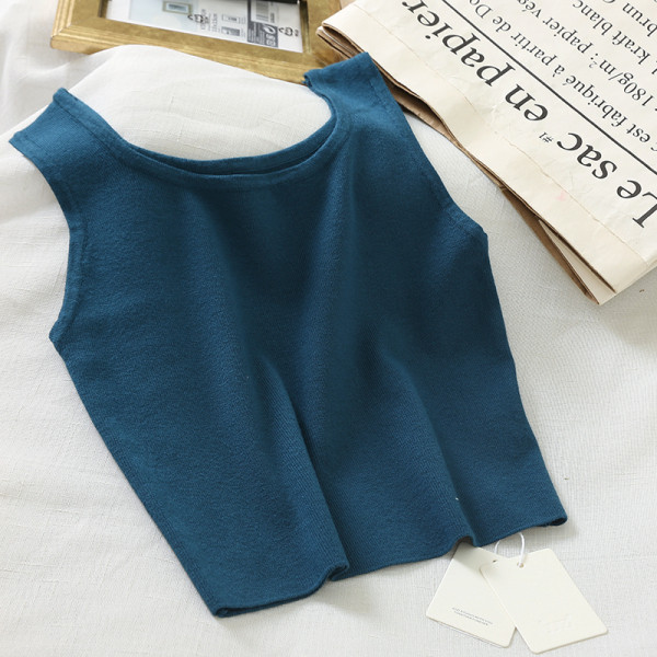 Maieu casual de dama realizat din tricotat subtire cu bretele late