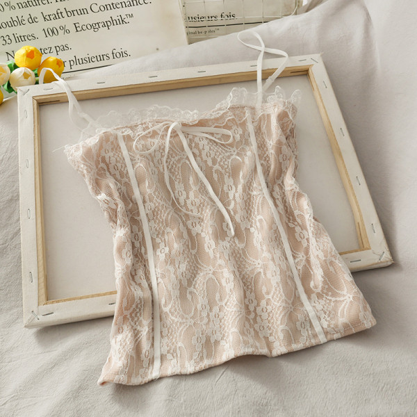 Naiste rinnahoidja peenikeste rihmade ja pitsiga