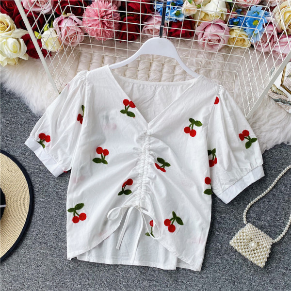 Bluza de dama actuala cu cravate si broderie