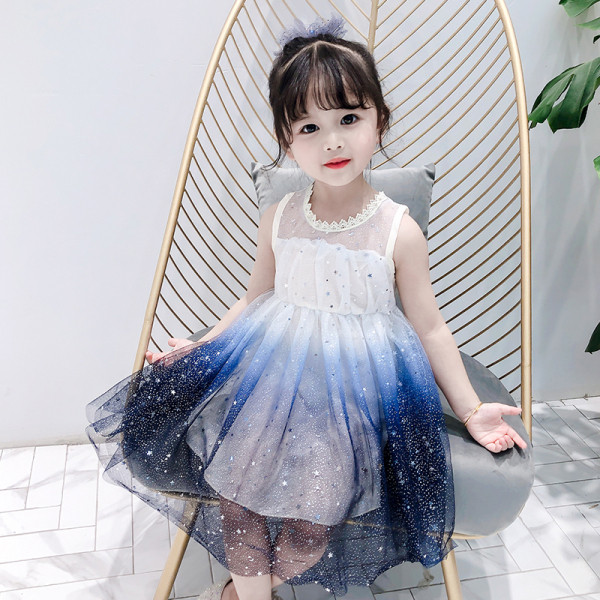 Moderna bērnu kleita ar tilla un apaļu kakla izgriezumu