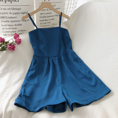 Modern női sifon jumpsuit vékony pántokkal