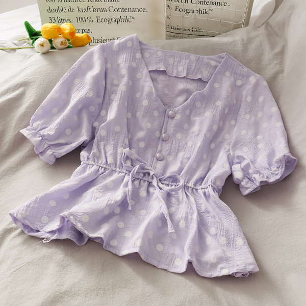 Bluză casual de damă cu buline, cu decolteu și cravate spitz