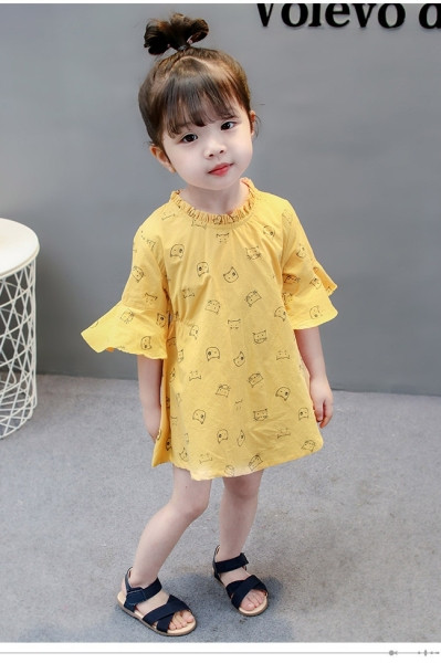 Модерна детска рокля с лотос ръкав и обло деколте