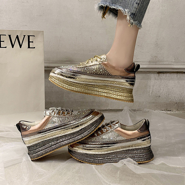 Tenisi de dama actuali cu platforma si pietre