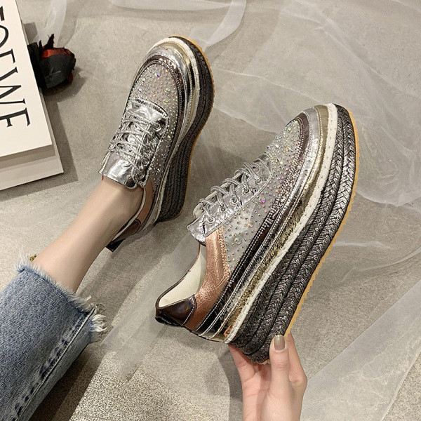 Tenisi de dama actuali cu platforma si pietre