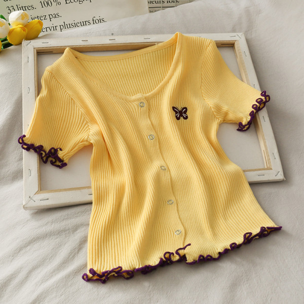 Sieviešu blūze no velveta džersija ar tauriņu izšuvumu