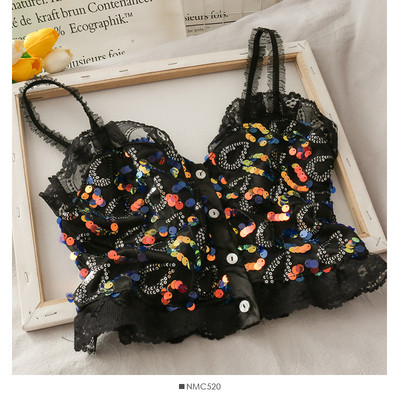 Mūsdienīgs sieviešu tops ar fliteriem un mežģīnēm