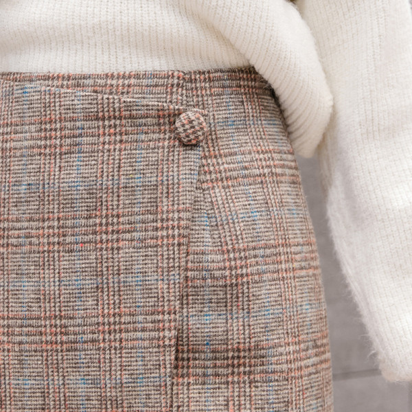 Fusta de damă retro în linie A și talie înaltă