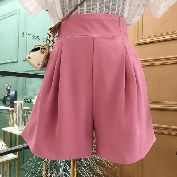 Pantaloni scurti de dama uni cu talie inalta - model larg