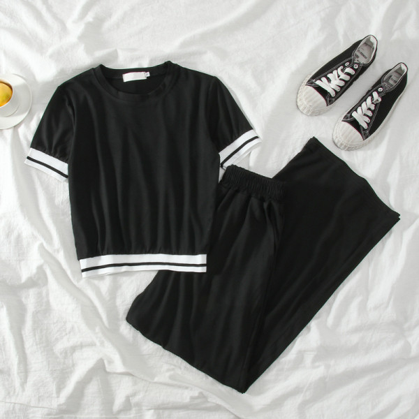 Naiste spordi-päevakomplekt kahest osast