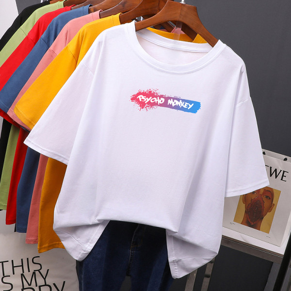 Női póló ovális nyakkivágással, színes felirattal