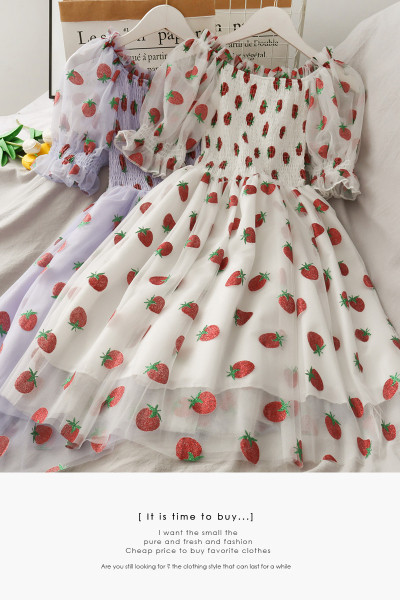 Rochie lunga de dama cu tul si maneci 3/4