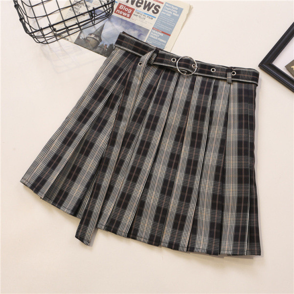 Fusta scurta plisata cu centura si linie A