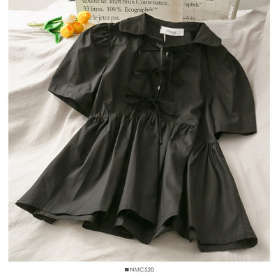 Cămașă de damă decupată cu mâneci scurte și cravate