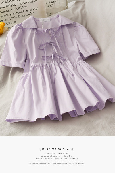 Cămașă de damă decupată cu mâneci scurte și cravate