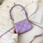 Geanta de dama de ultima generatie cu maner lung