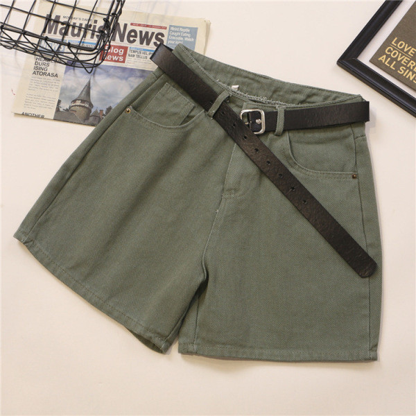 Дамски къси панталони широк модел с колан и висока талия 