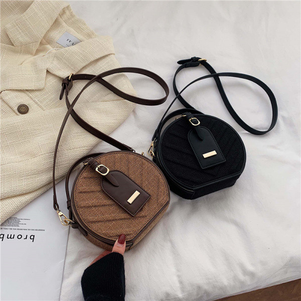 Geanta de dama moderna pentru talie in forma rotunda