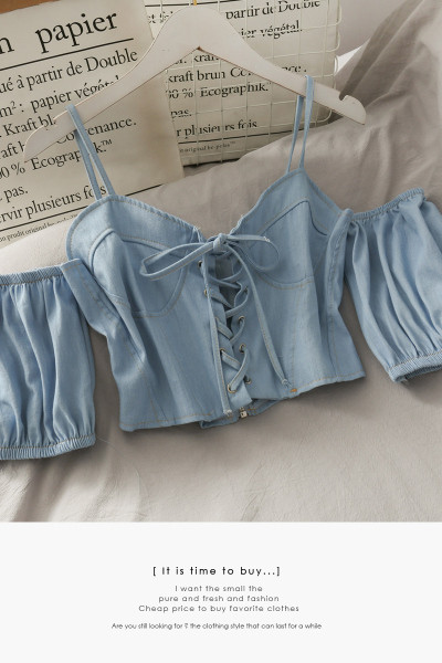 Bluză de damă modernă cu mâneci căzute și cravate