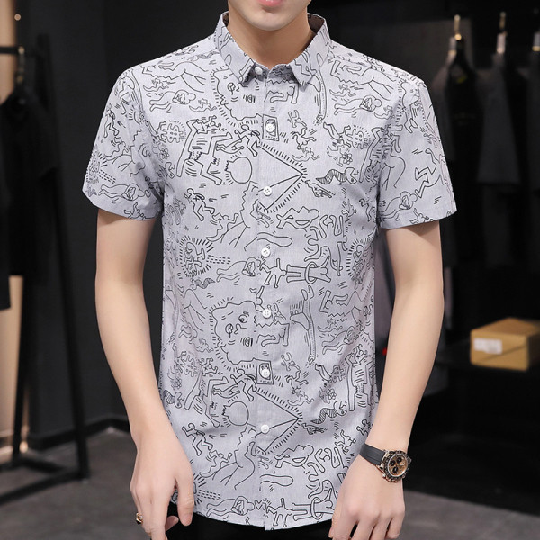 Új modell férfi ing rövid ujjal és klasszikus gallérral