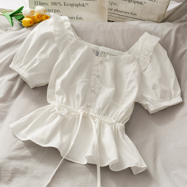 Modern női ing derékkötővel