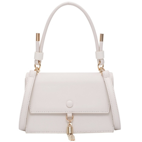 Geanta de dama de ultima generatie din piele ecologica cu element metalic