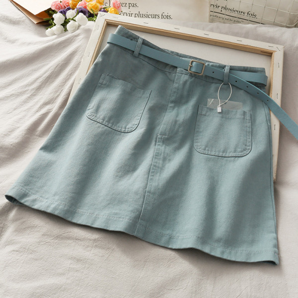 Retro naiste seelik kõrge vöökoha ja nahast vööga