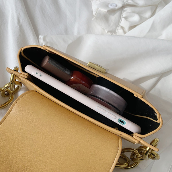 Mini geanta de dama din piele ecologica in forma rotunda